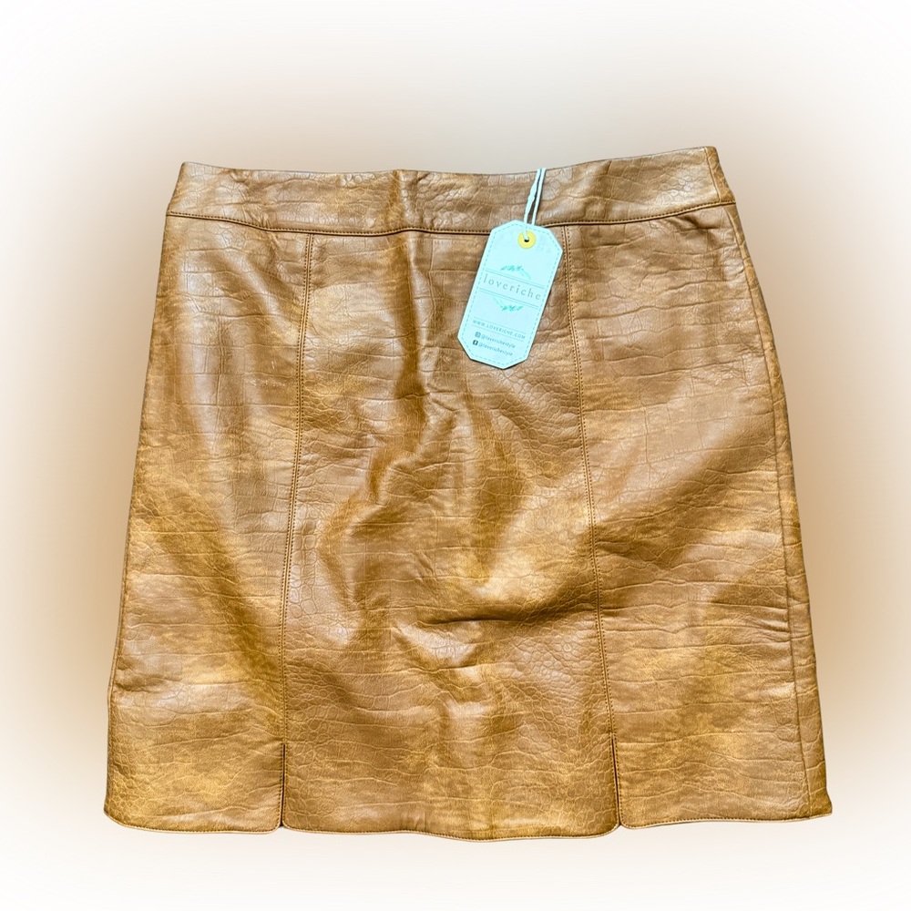 New Love-Riche Stylish Tanโ Leather-Look A-Line Skirt Sz Small